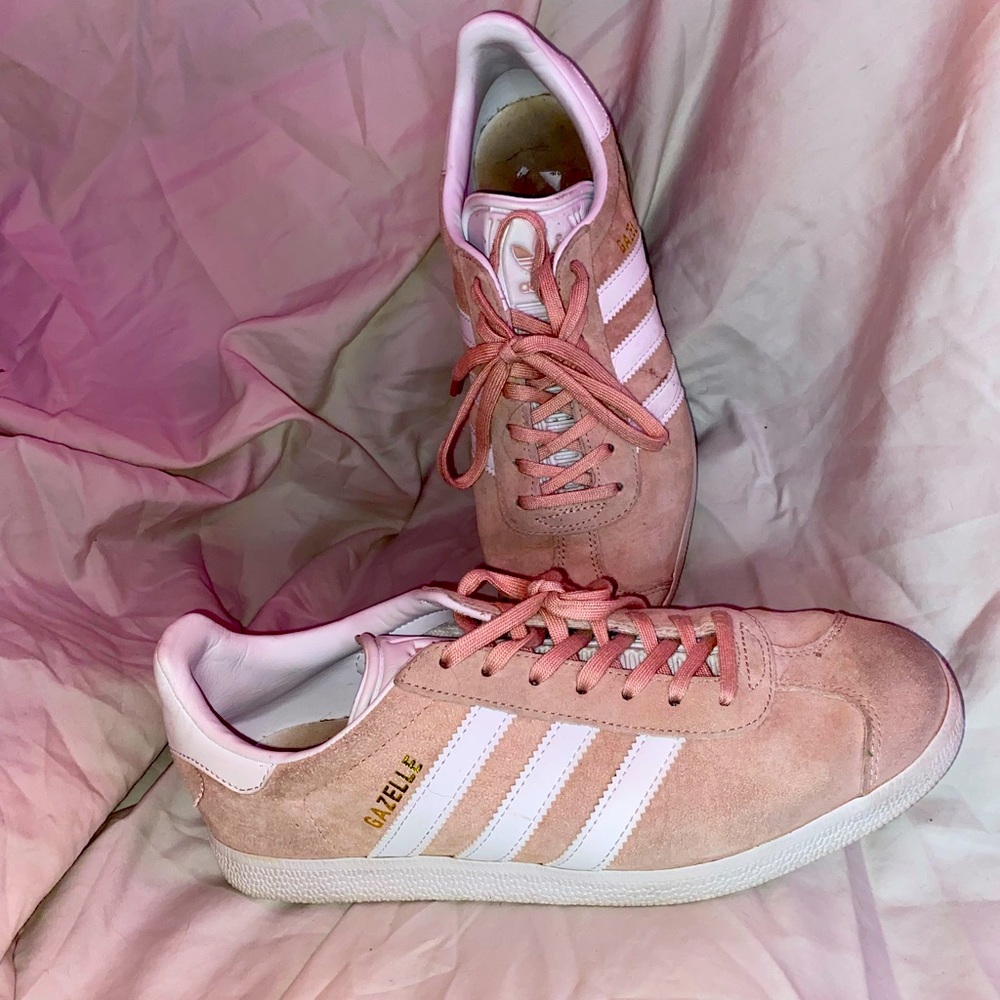 Women’s Suede Gazelle Adidas